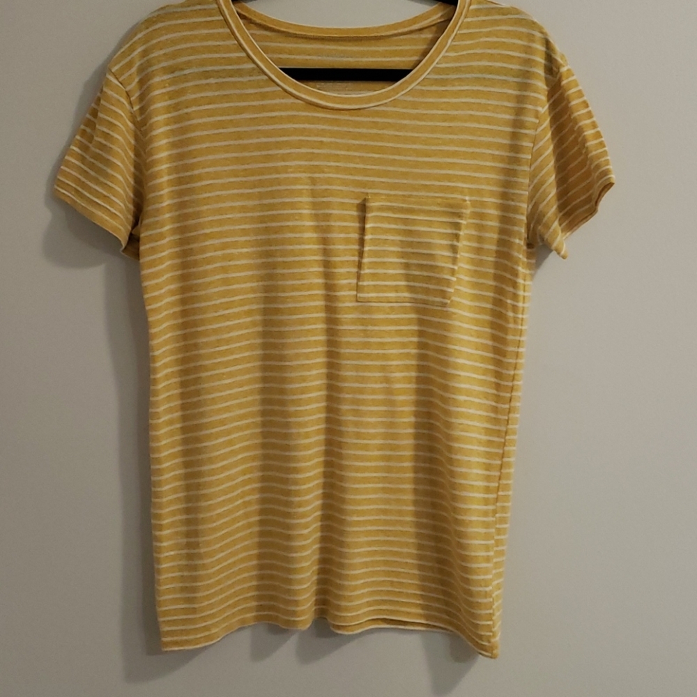 Gold and white striped t shirt